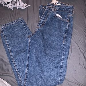 Mom jeans